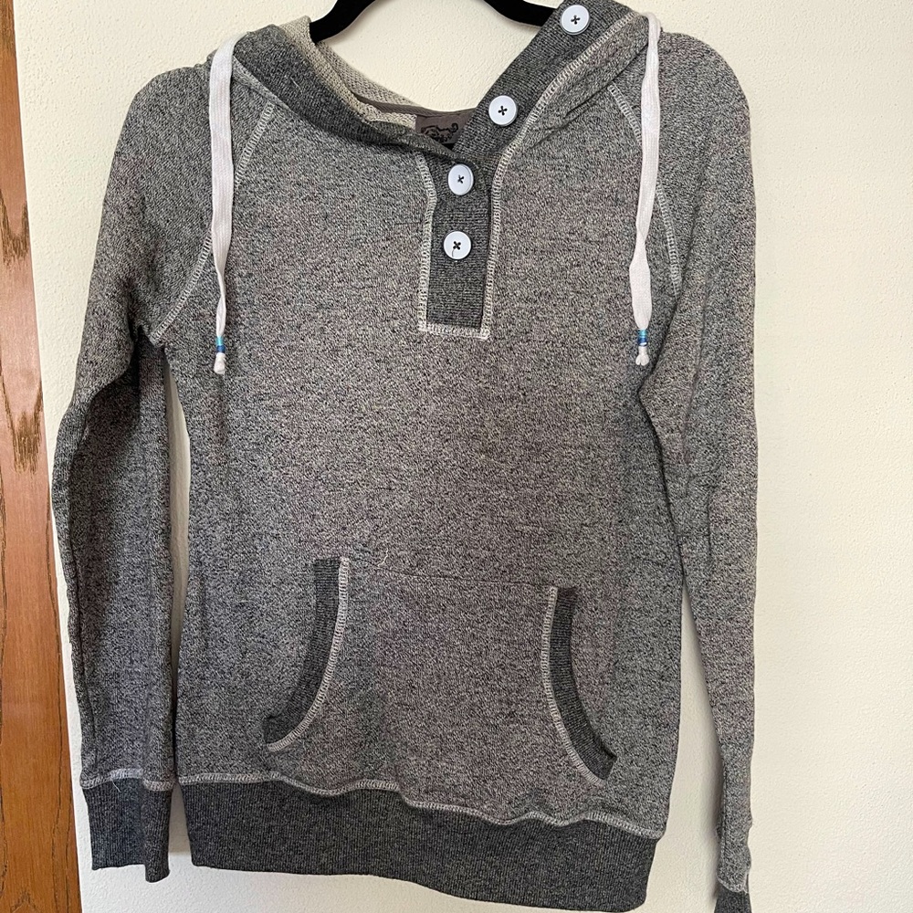 Cute grey sweater